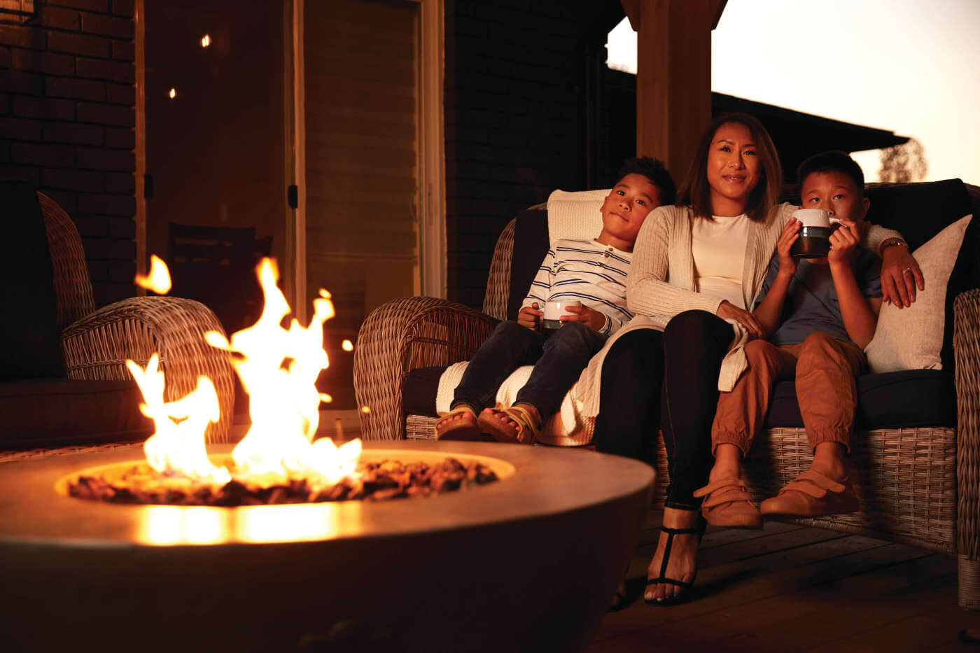 Patio Elegance 36-Inch Round Fire Table – Nexus Patioflame Outdoor Gas Fire Pit Table